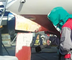 Cleaning of flaps, fins, stern drives